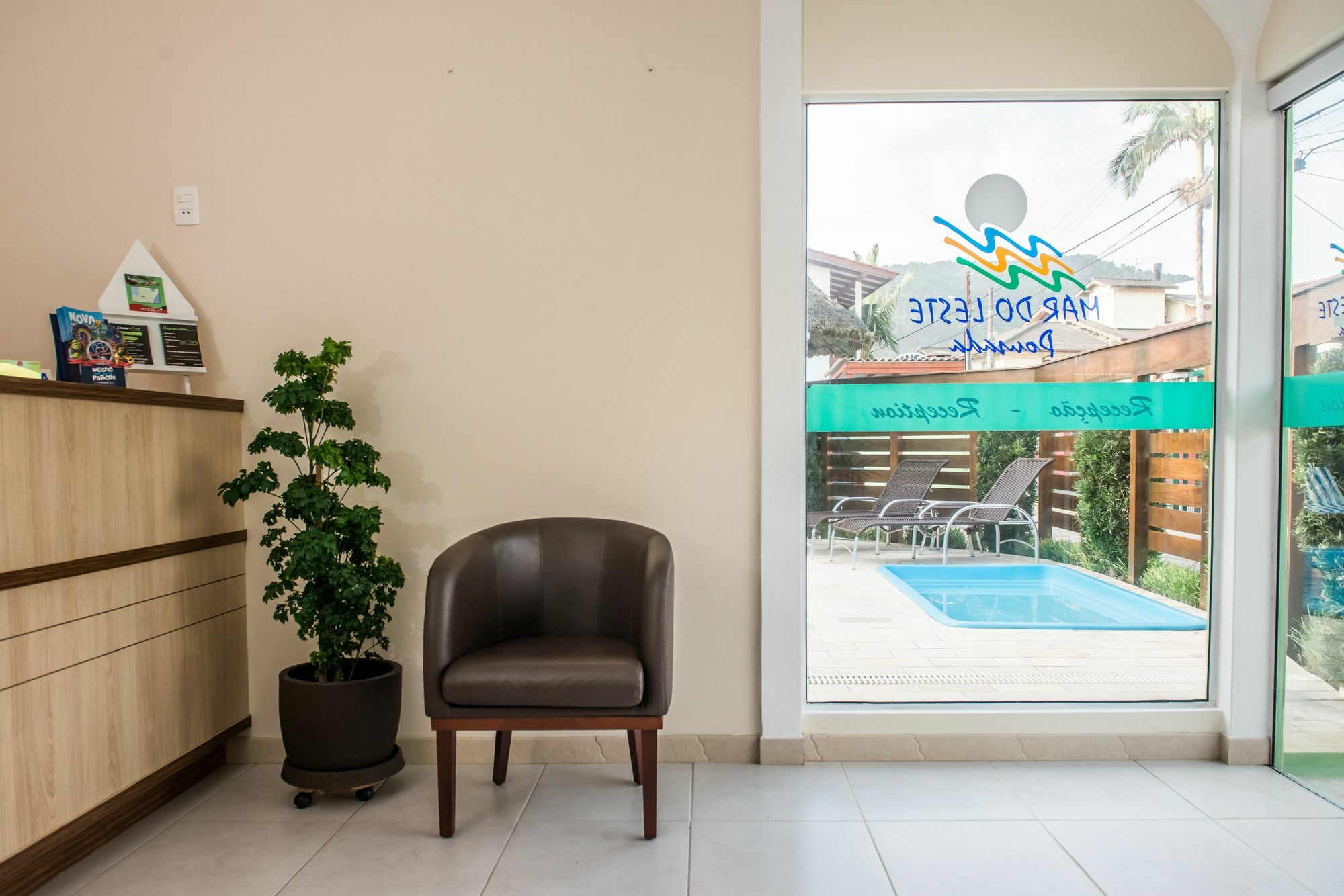 Inn Mar Do Leste 2*